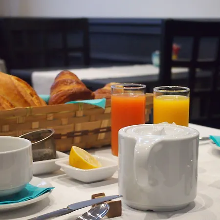 Hotel Colbert Tours