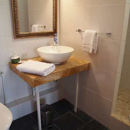 Hotel Colbert 2*