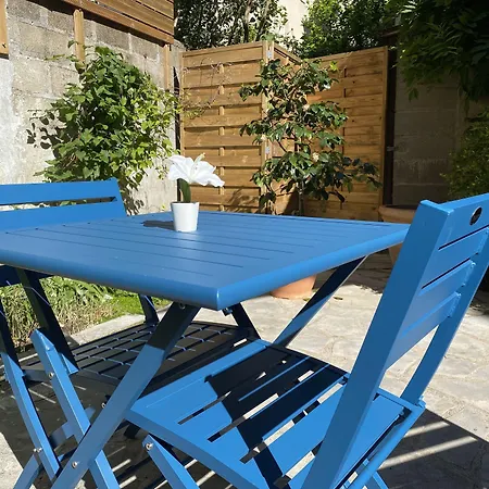 Готель Colbert 2*