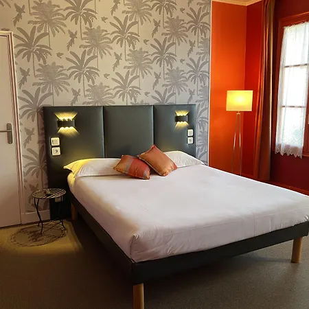 Colbert Hotel Tours