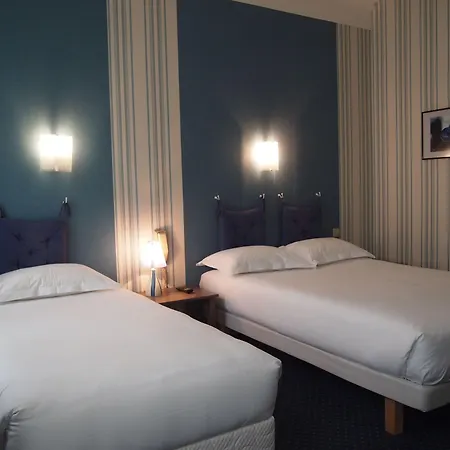 Готель Colbert Тур