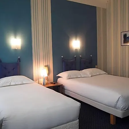Colbert Hotel 2*