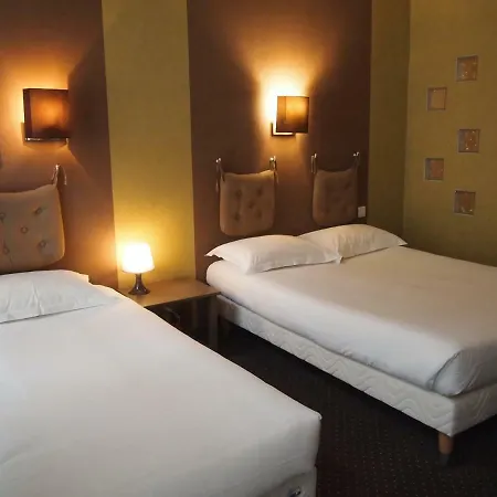 Colbert Hotel 2*